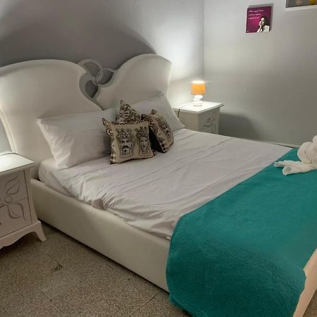 La Casetta Apartamento Termini Imerese Exterior foto